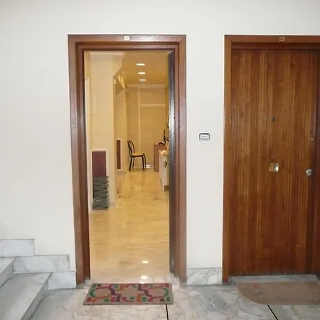 Bed & Breakfast Amicus Romae *
